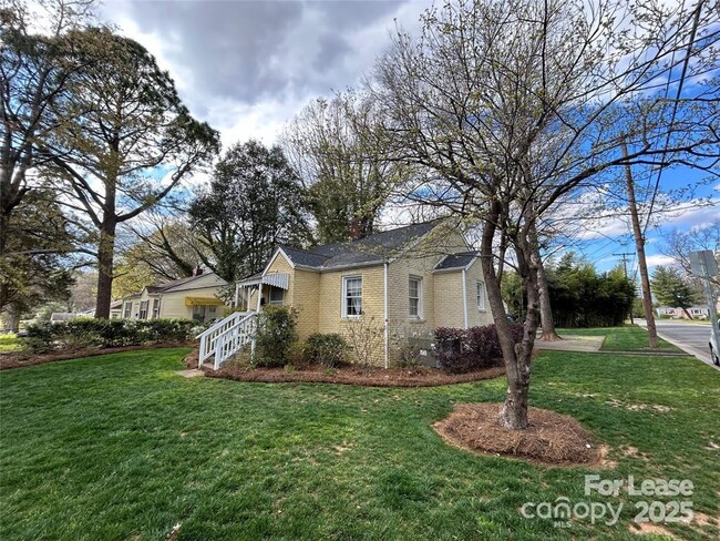 Building Photo - 1300 Bethel Rd
