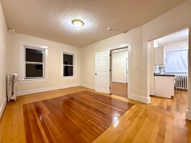 Building Photo - 11 John St