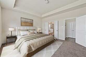 Building Photo - 13096 Laura Lake Dr