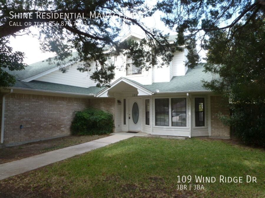 Primary Photo - 109 Wind Ridge Dr