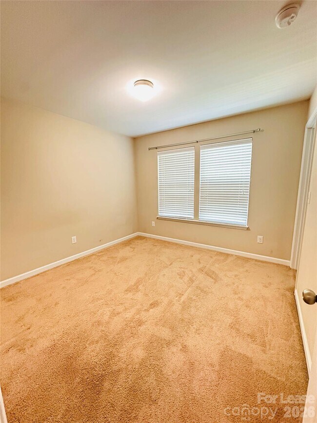 Foto del edificio - 9704 Hanberry Blvd