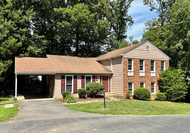 Building Photo - 4834 King Solomon Dr