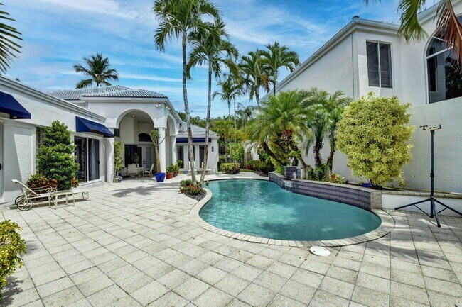 Foto del edificio - 2624 NW 63rd St