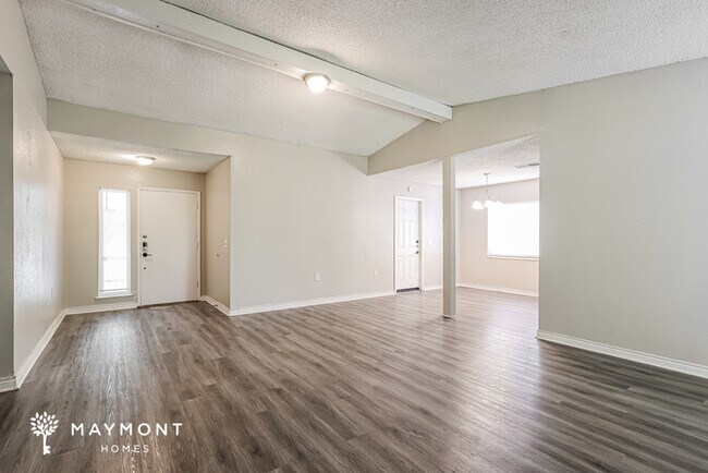 Foto del edificio - 8243 Lone Shadow Trail
