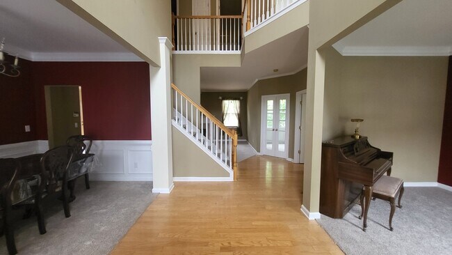 Building Photo - 4810 Edinburgh Dr