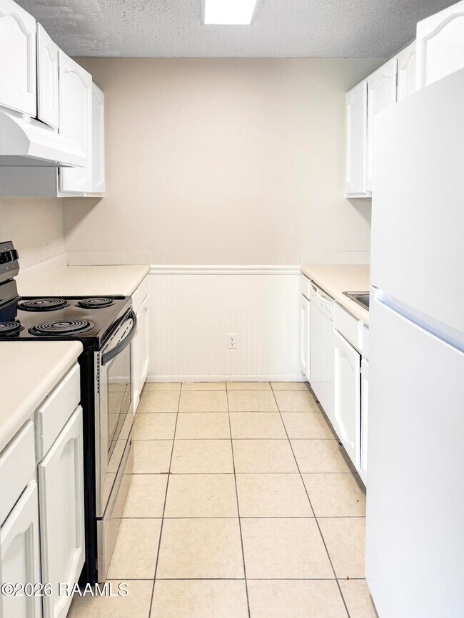 Foto del edificio - 123 Township Ln
