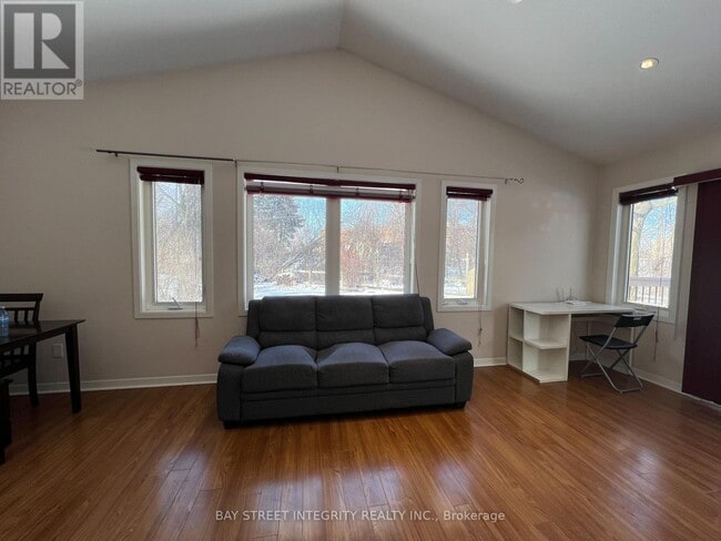 Building Photo - 1339 Pinegrove Rd