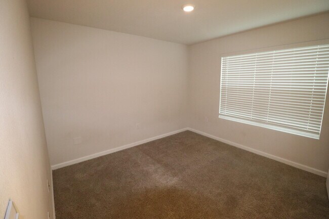 Foto del edificio - 3008 Jane Ln