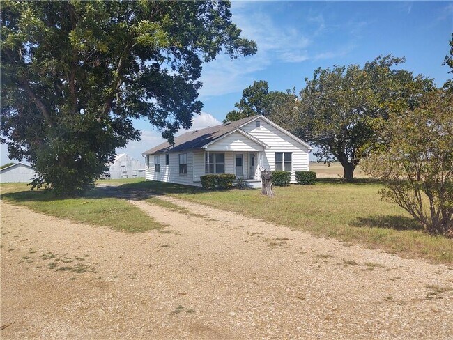 Building Photo - 5601 FM 1466