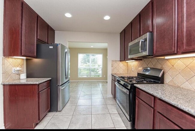 Building Photo - 16706 Lark Bunting Ln