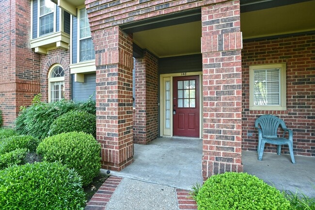 Building Photo - 148 Cobblestone Row
