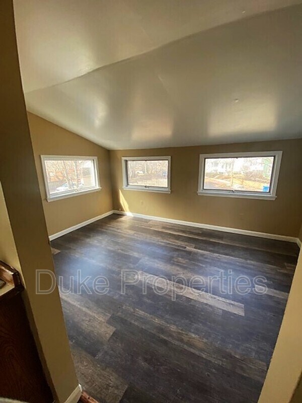 Building Photo - 1179 Genesee St
