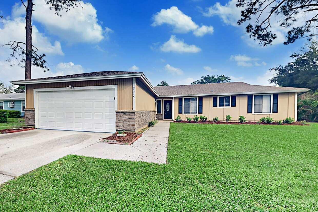 3721 Foxcroft Road Jacksonville FL House Rental in Jacksonville, FL