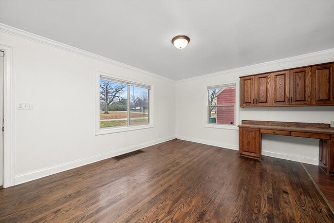 Building Photo - 2512 Salem Blvd