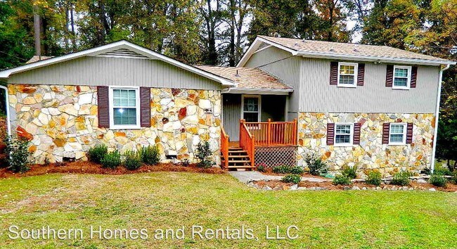 Building Photo - 4 br, 2 bath House - 847 Kamel Drive