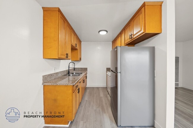 Building Photo - 2935 W. 141st Place