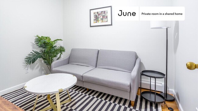 Foto del edificio - Room in Shared 4 bed/2 bath home in Flatbush