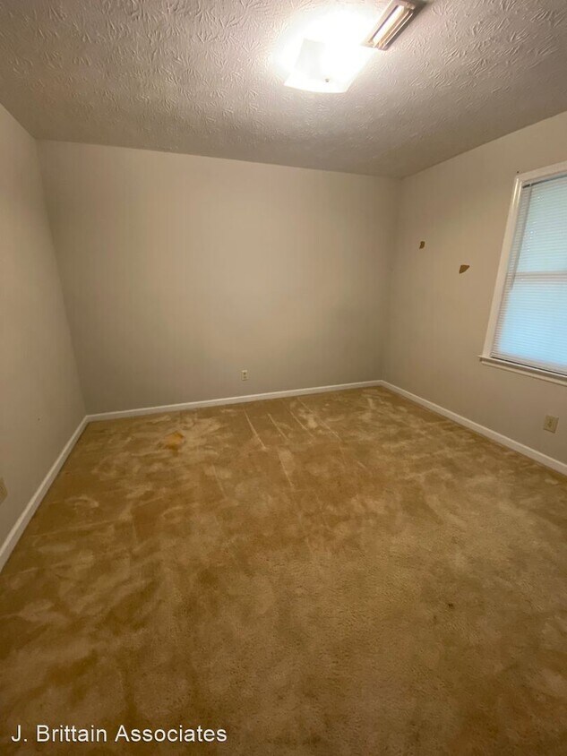 Primary Photo - 3 br, 2.5 bath House - 1302 Primrose Place