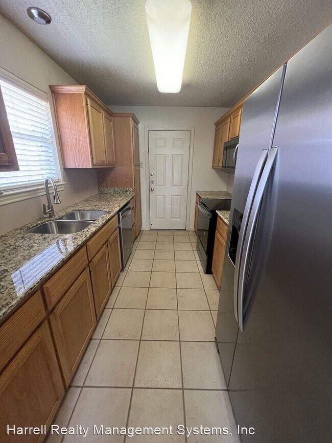 Building Photo - 3 br, 2 bath House - 9407 Panther Way