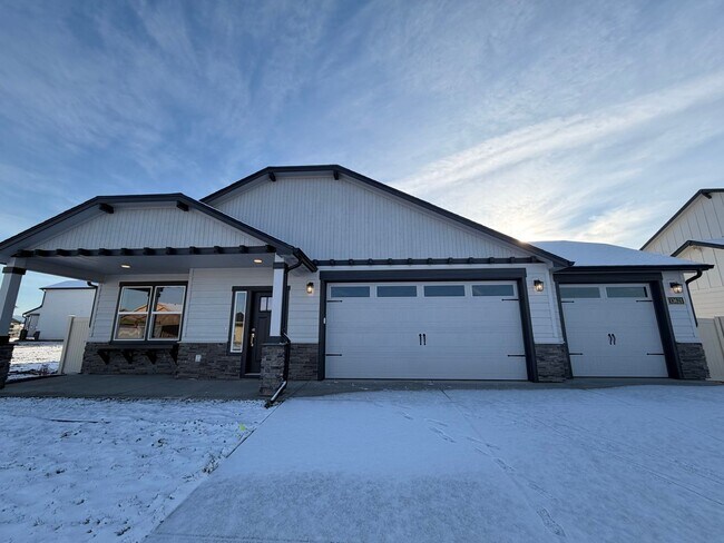 Foto del edificio - Brand New Hayden Home