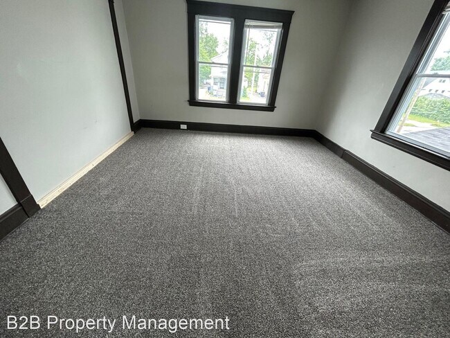Foto del edificio - 5 br, 2 bath House - 13405 Svec Ave.