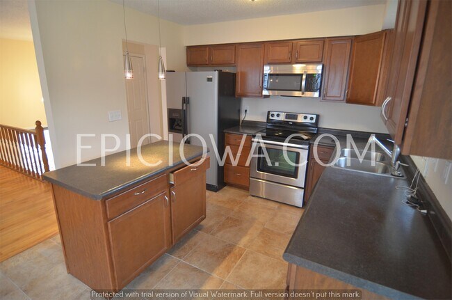 Foto del edificio - 1225 Harold Dr SE