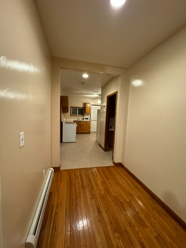 Building Photo - 1 Hemans St