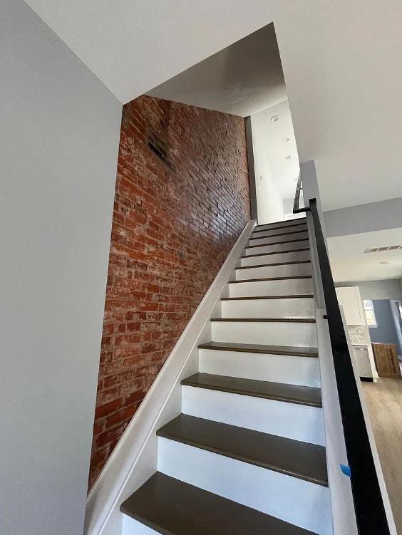 Foto del edificio - 936 W College Ave