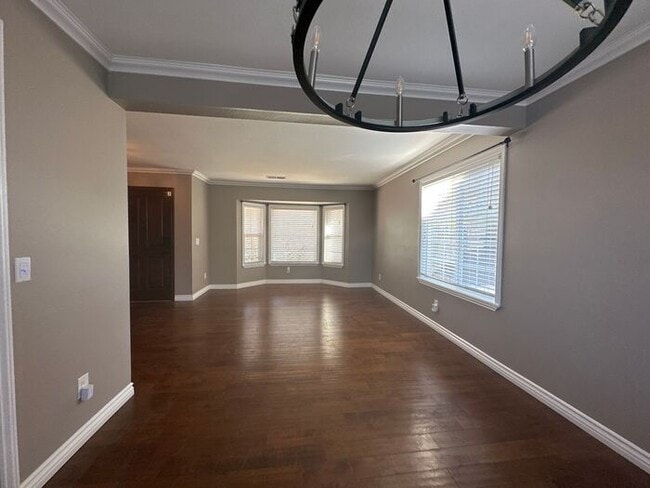 Foto del edificio - Nestled in beautiful hills of Castaic Abou...