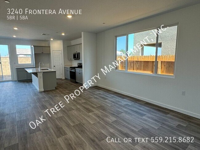 Foto del edificio - 3240 Frontera  (Ashlan & Highland) Brand n...