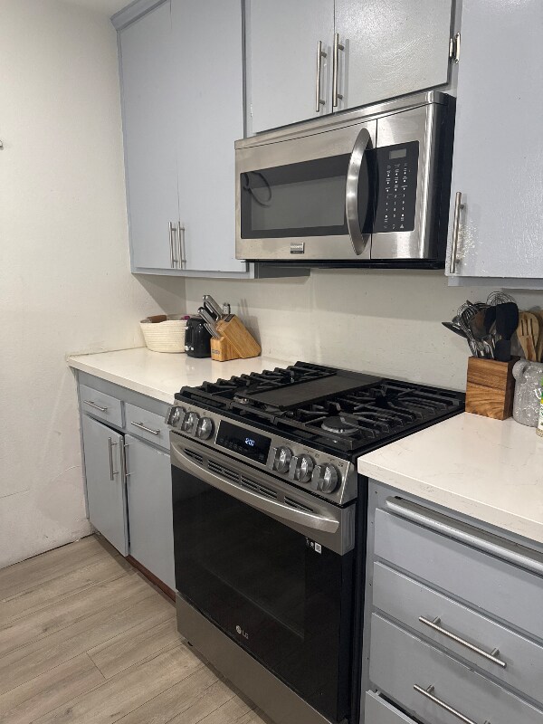 Building Photo - 2757 Bolker Dr