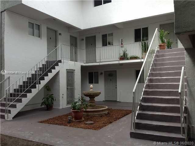 Foto del edificio - 7626 NE 6th Ct