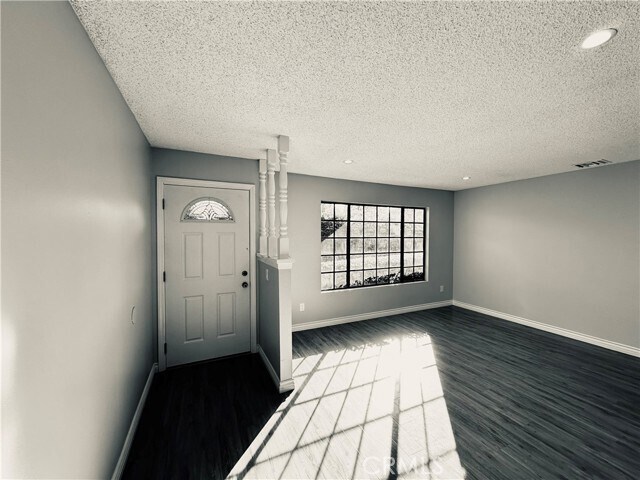 Building Photo - 5830 Cloverly Ave