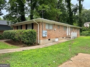Building Photo - 1275 E Washington Ave