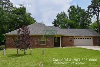 Building Photo - 2708 Terrace Ln