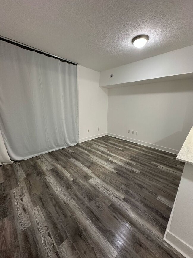 Foto del edificio - 350 NE 24th St