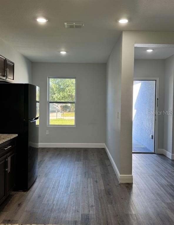 Building Photo - 526 Kilimanjaro Dr