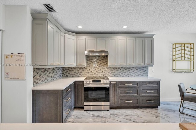 Building Photo - 7525 NW 61st Terrace