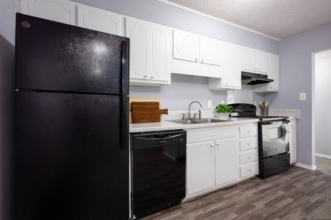 Cocina - Legacy on Elm Apartments