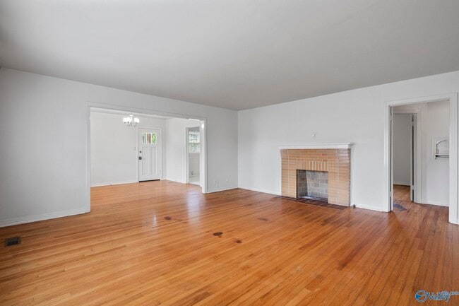 Building Photo - 2305 Andrew Jackson Way NE