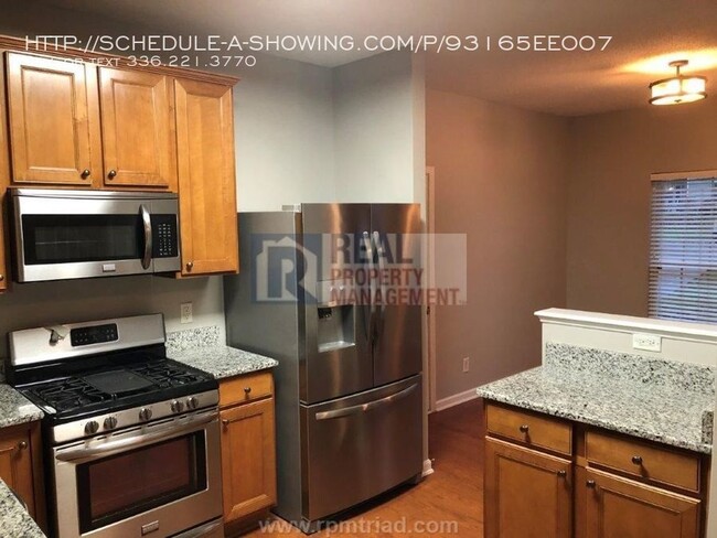 Building Photo - Mebane 4 BR/2.5 BA Alamance County