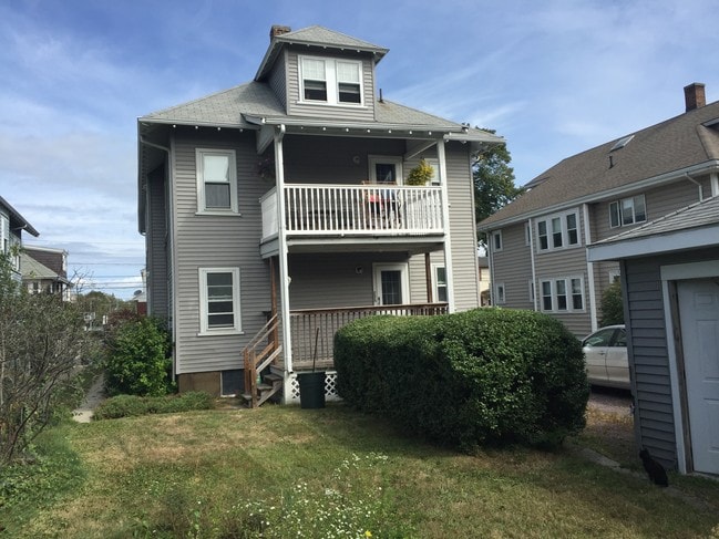Rear - 103 Barnes Ave Townhome