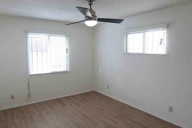 Foto del edificio - 5121 Inglewood Blvd