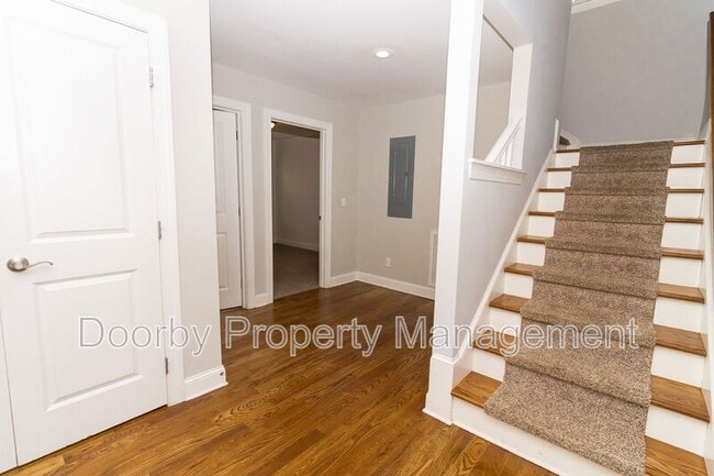 Building Photo - 1205 Worthington St