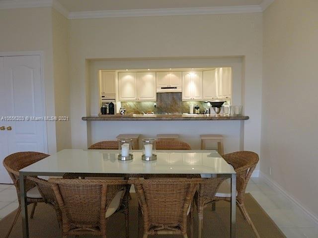 Building Photo - 201 Crandon Blvd