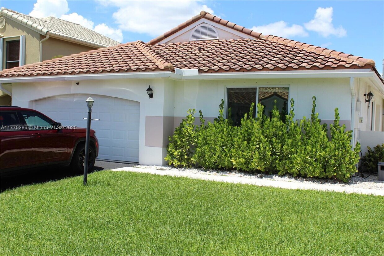 Foto principal - 6131 Manchester Ln