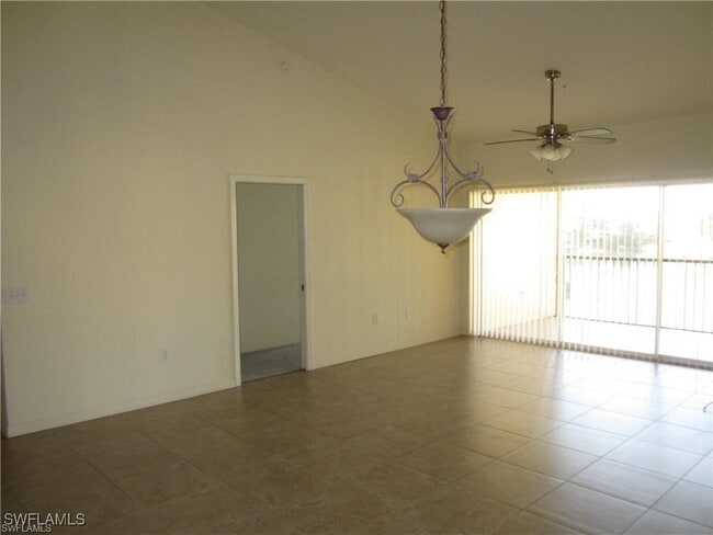 Foto del edificio - 7965 Preserve Cir