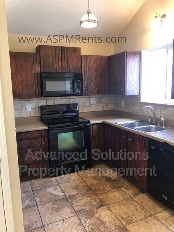 Foto del edificio - 4112 Sunny Park Ln