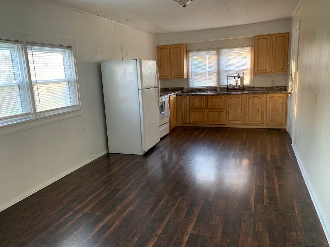 2736 Upper White Store Rd, Peachland, NC 28133 House Rental in