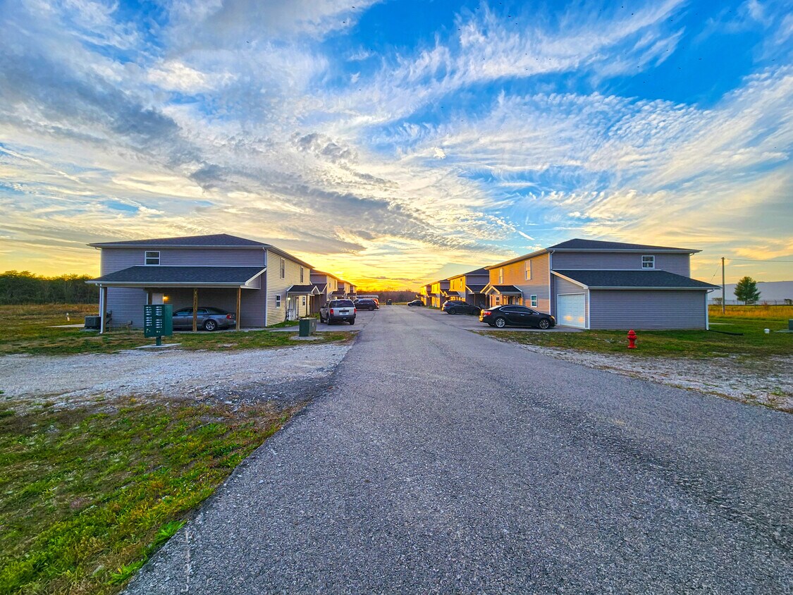 Foto principal - Laurel Flats LLC.